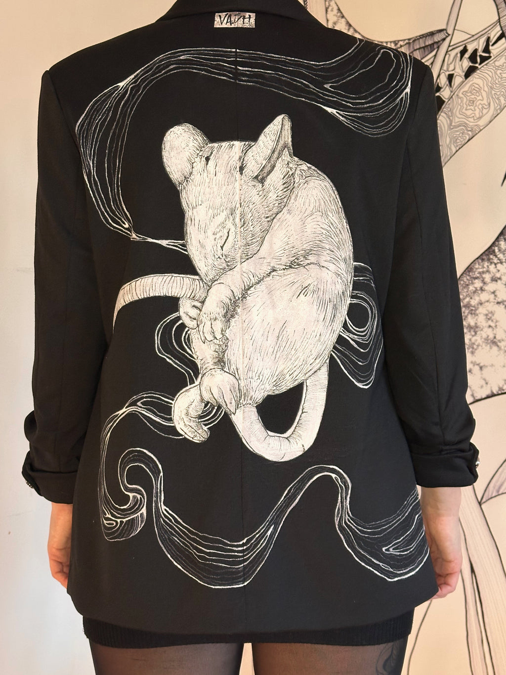 🖤 Custom Blazer “Sleeping Mouse”